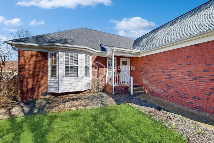 435 Parrish Hl - Photo 5 of 37