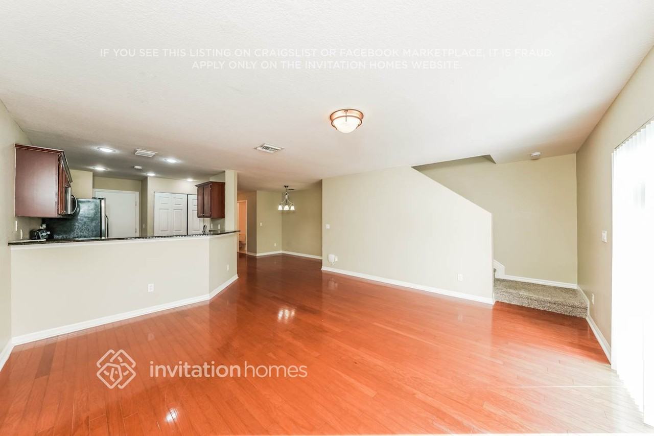 22124 Majestic Woods Way #405 - Photo 5 of 18