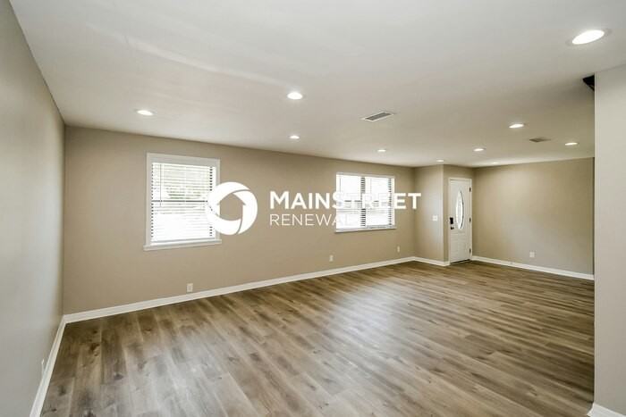 5534 Enchanted Dr #4 - Photo 3 of 16