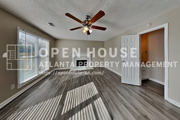 1965 Racquet Club Cir - Photo 7 of 21