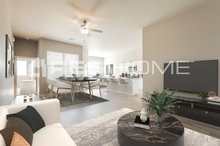 8084 Brighton Ave - Photo 5 of 16