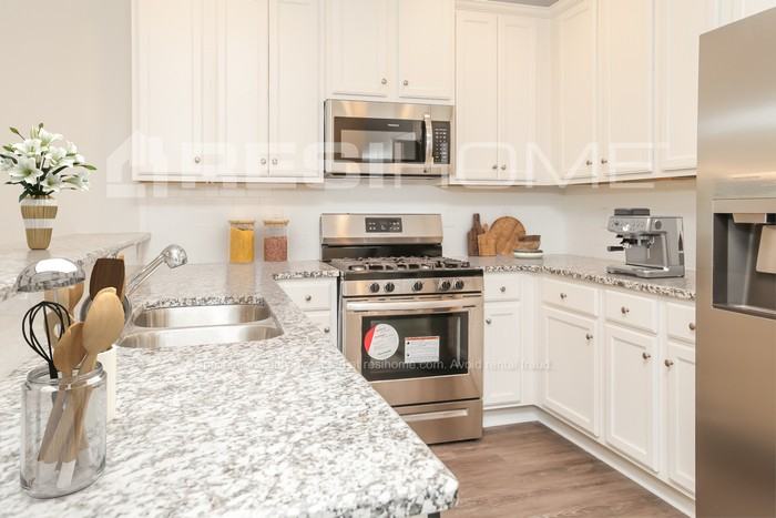 79 Castlemoor Loop - Photo 2 of 17