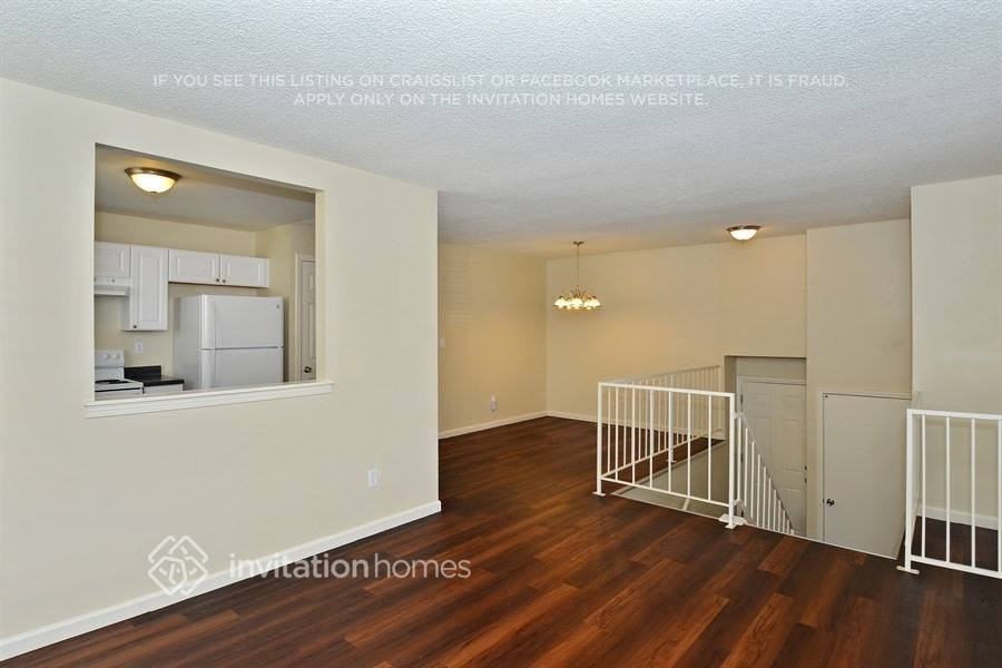 17634 Snowberry Way - Photo 2 of 17