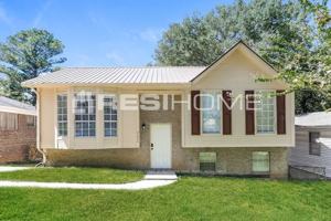 featured image of 7112 Naples Ave