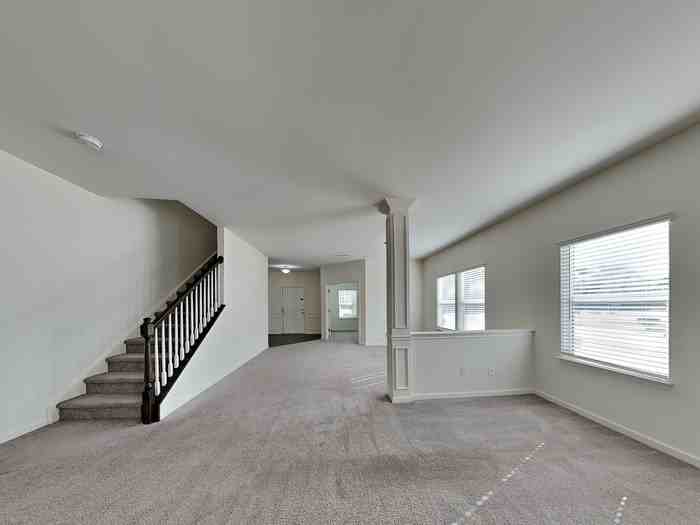 1525 Brooksland Pl - Photo 4 of 21