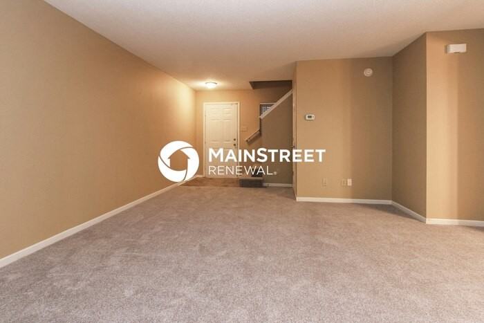 1742 Elijah Blue Dr - Photo 6 of 17