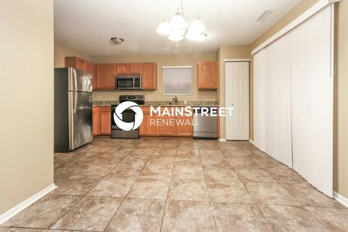 1742 Elijah Blue Dr - Photo 7 of 17