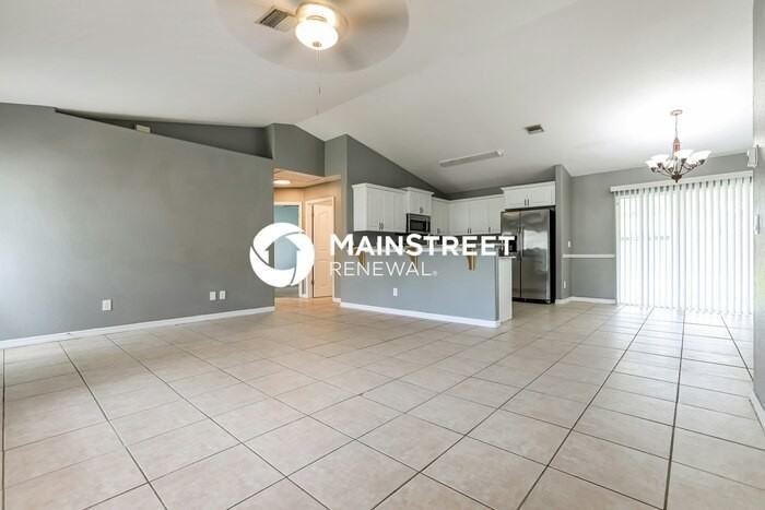 3701 Caballero Ave - Photo 4 of 16