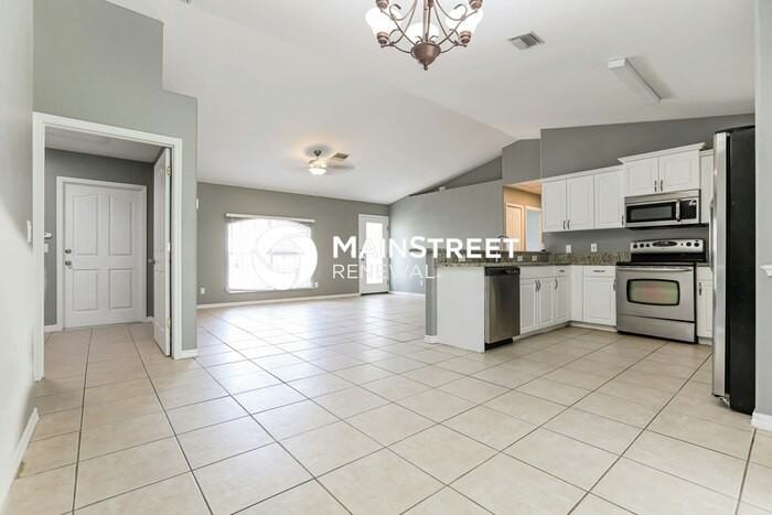 3701 Caballero Ave - Photo 5 of 16