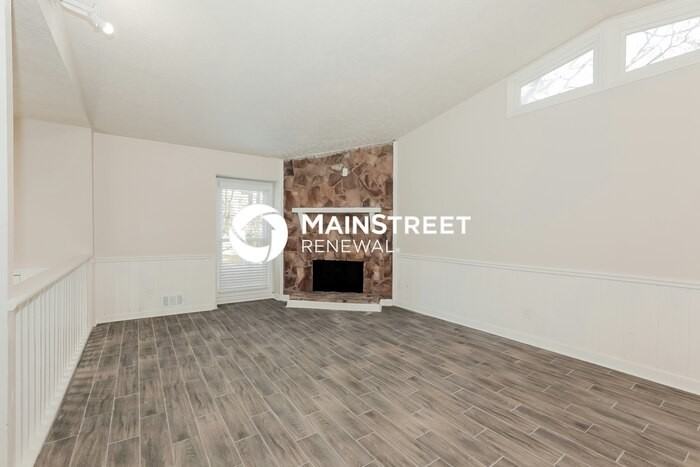 1830 Nicole Ln - Photo 2 of 17