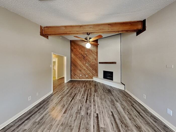 5121 Parsley St - Photo 2 of 17