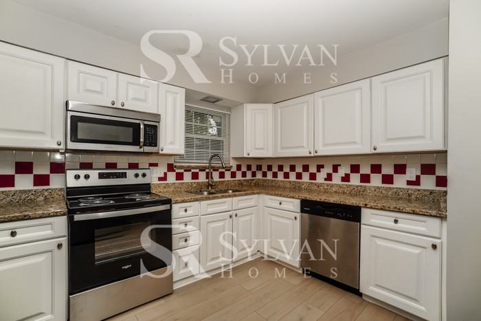 6468 Johnanne St - Photo 7 of 16