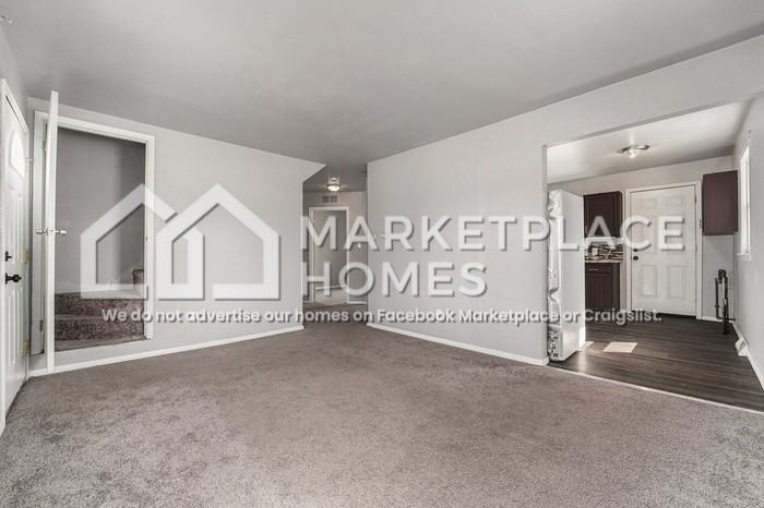 5993 John Daly St - Photo 4 of 22