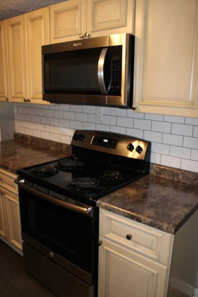 425 N Morse Ave #3 - Photo 3 of 23