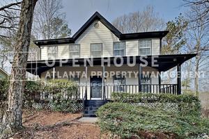 featured image of 385 Roswell Farms Rd