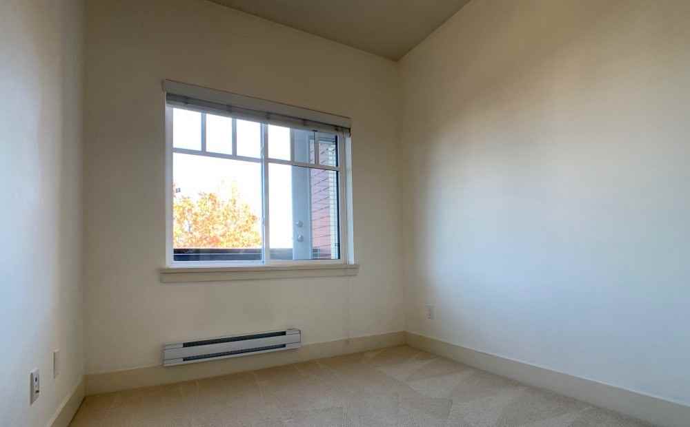 5040 48 Avenue #201 - Photo 4 of 12