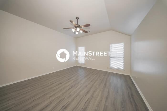 17029 Woodvine Dr - Photo 6 of 17