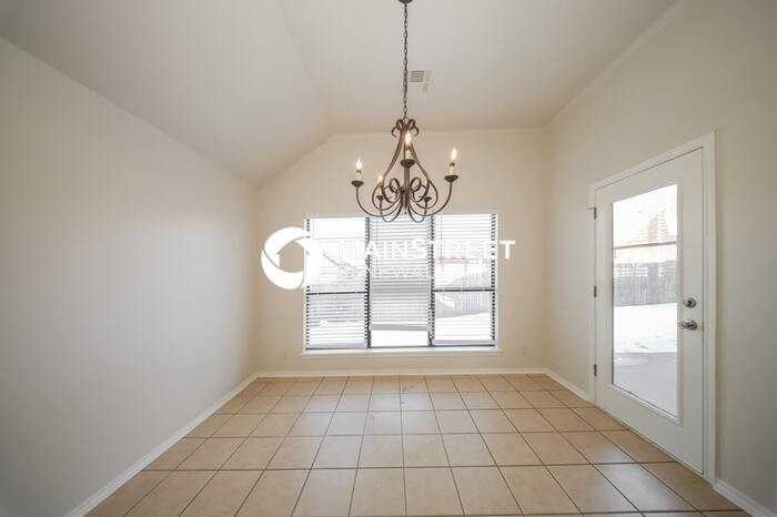 17029 Woodvine Dr - Photo 7 of 17