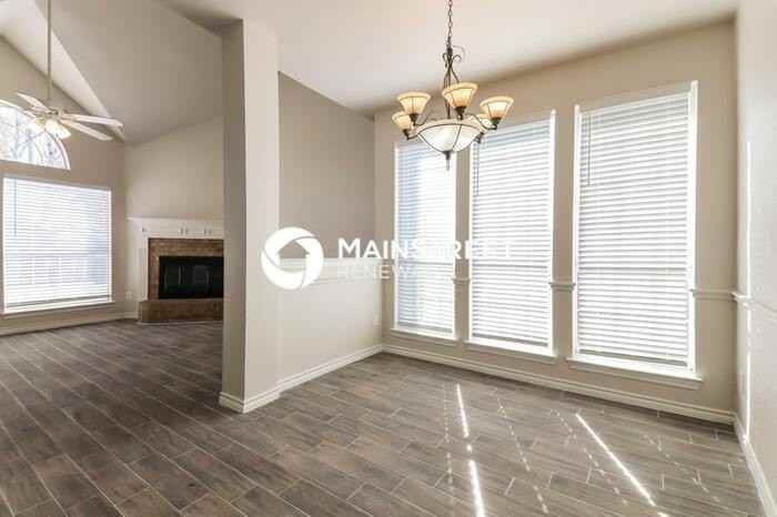 1093 Keeson Trl - Photo 4 of 18