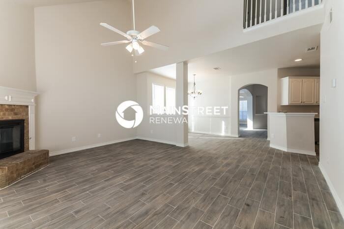 1093 Keeson Trl - Photo 7 of 18