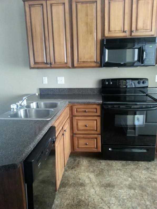 1622 Latourette Ln #8 - Photo 4 of 11