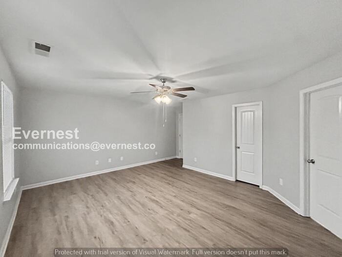 5241 Hanover St - Photo 5 of 18