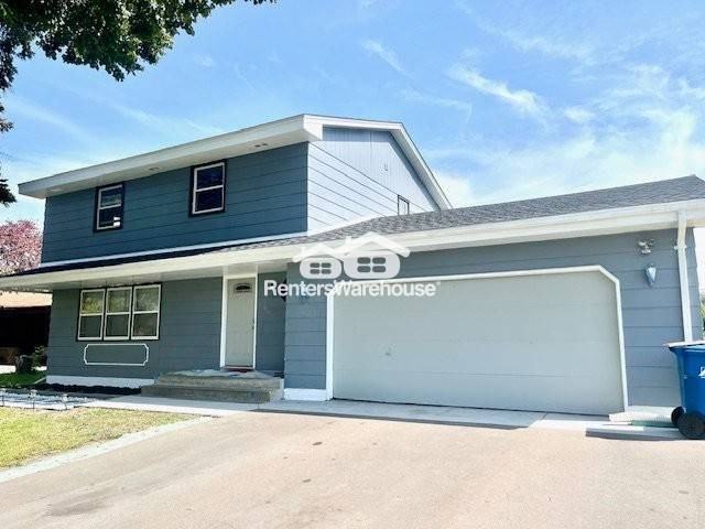 6012 Beard Ave N - Photo 2 of 23