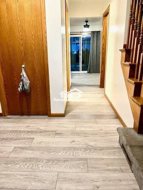 6012 Beard Ave N - Photo 4 of 23