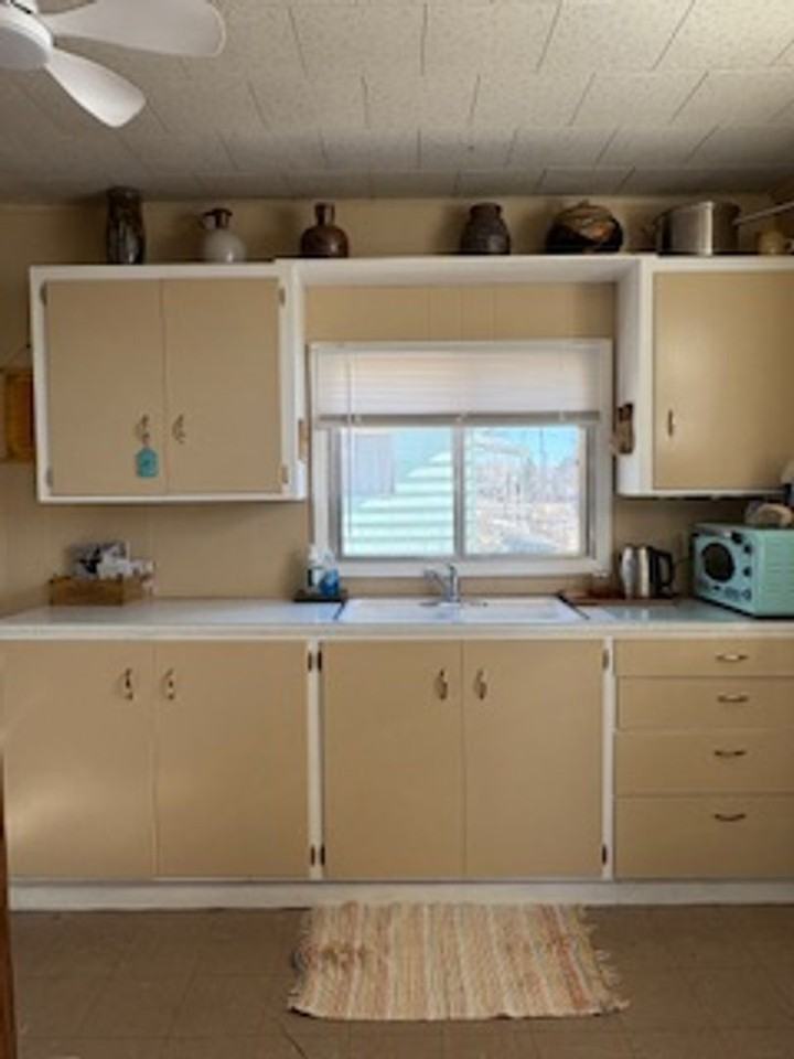 495 S 100 W - Photo 5 of 16