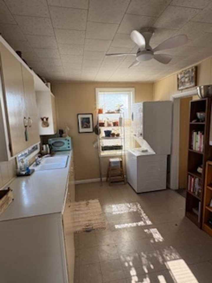 495 S 100 W - Photo 6 of 16