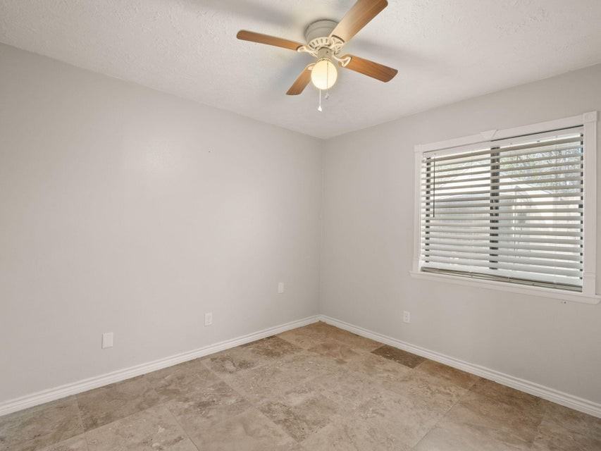 1608 Espoir Dr #1 - Photo 7 of 10