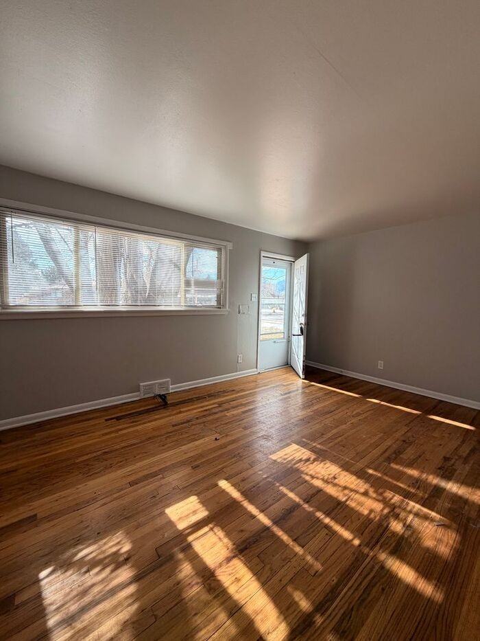 1422 E Buena Ventura St - Photo 2 of 12