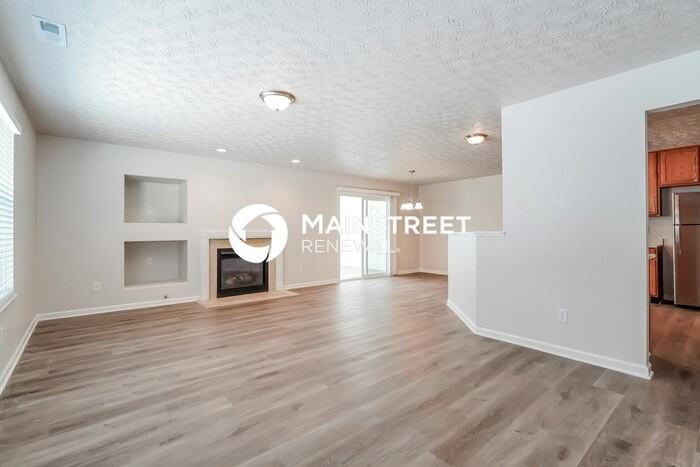 5739 Stonepath Dr - Photo 2 of 19