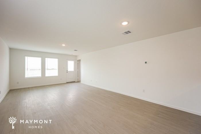 349 Kayden Ct - Photo 5 of 17