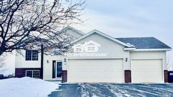 featured image of 329 4th Ave Se