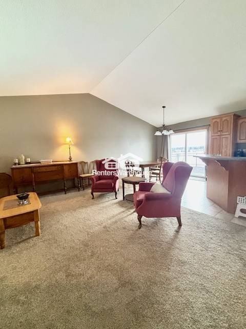 329 4th Ave Se - Photo 3 of 27