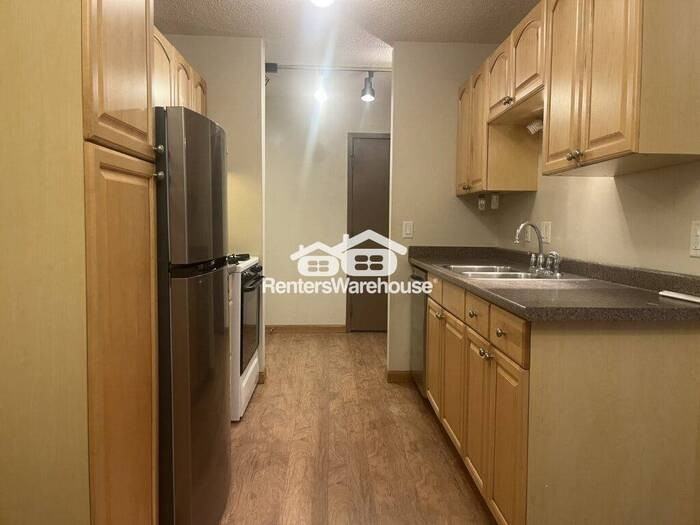 333 8th St Se #118 - Photo 5 of 18