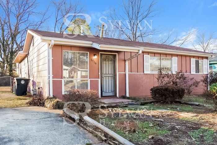 1716 3rd Pl Sw - Photo 3 of 16