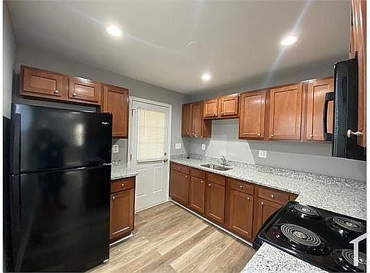 299 Schmechel St - Photo 2 of 12