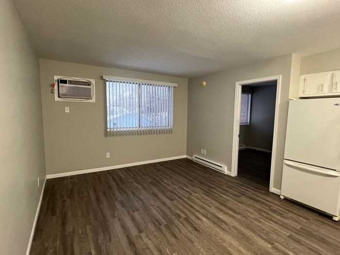 518 S 3rd St #L - Photo 2 of 11