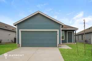 featured image of 2420 Shady Grv