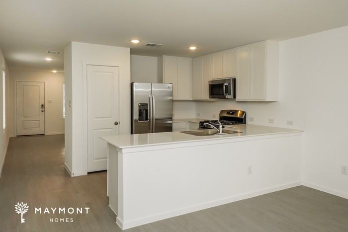 2420 Shady Grv - Photo 6 of 15