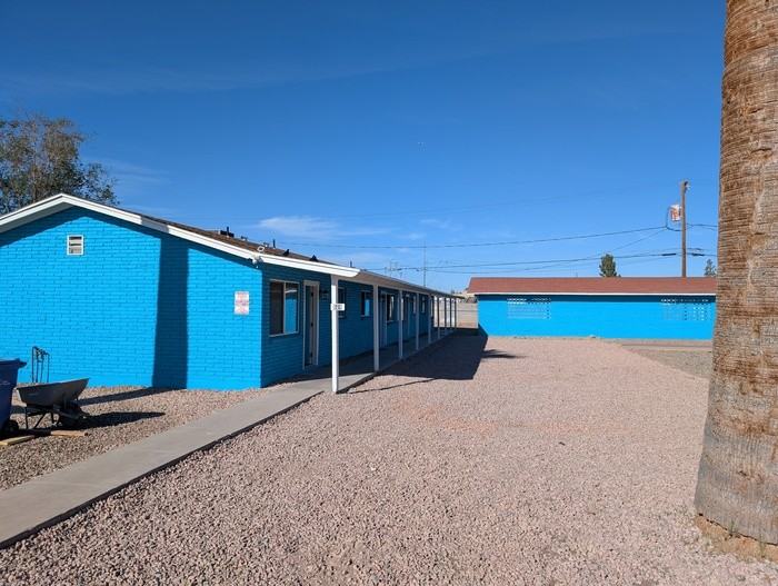 638 W 5th Ave #B - Photo 2 of 17