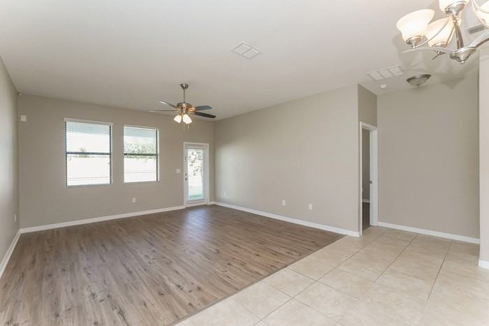 11638 Lake Blvd - Photo 4 of 17