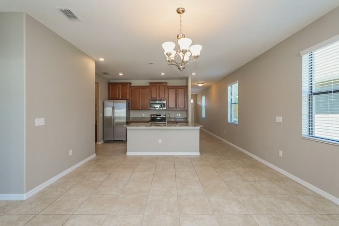 11638 Lake Blvd - Photo 5 of 17