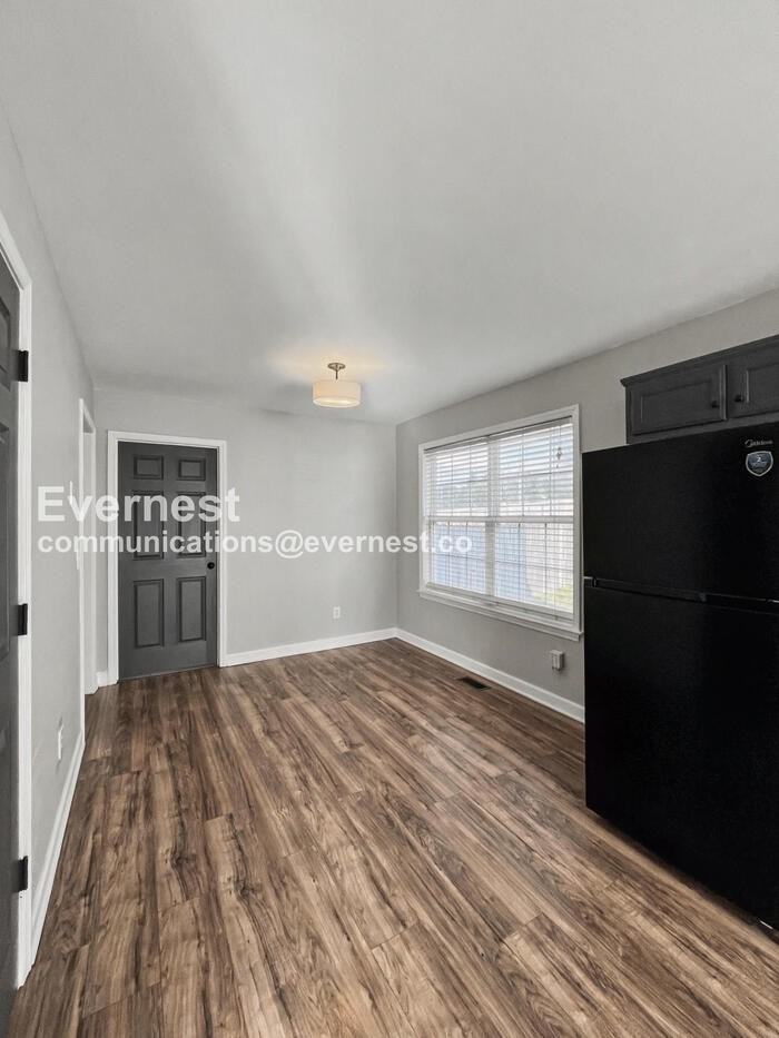 2904 Torrence Trl - Photo 6 of 26