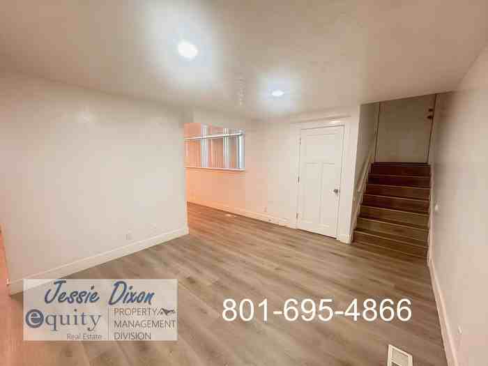 223 W 2350 N #C - Photo 6 of 17