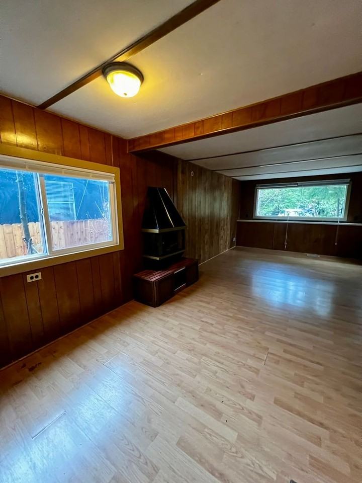 8387 Golden Valley Blvd - Photo 2 of 13