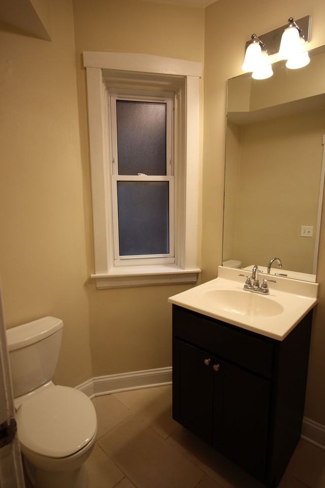 3657 N Pulaski Rd #2R - Photo 4 of 17