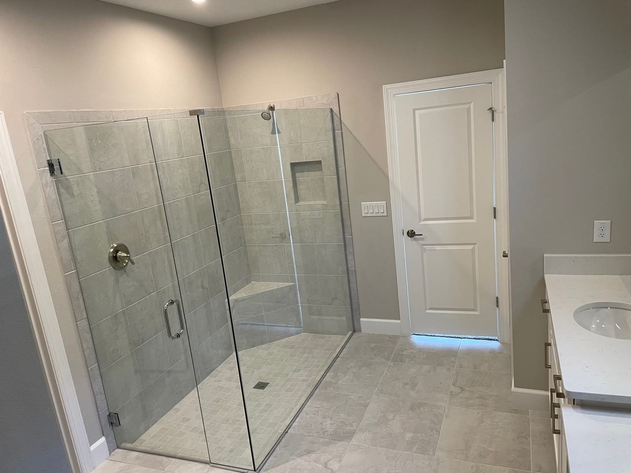 11035 Devonbridge Dr #NA - Photo 5 of 14